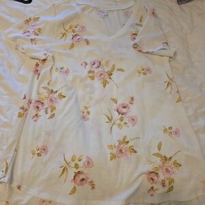 LuLaRoe Floral Short Sleeve Tee - Pink and Gold